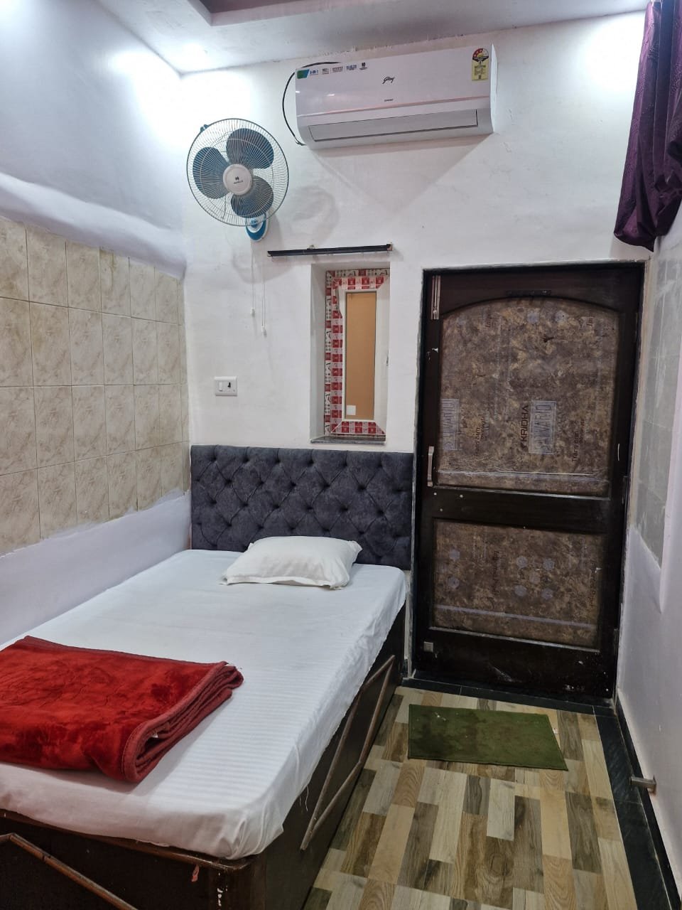 One night stay hotel near Sangam Prayagraj Magh Mela